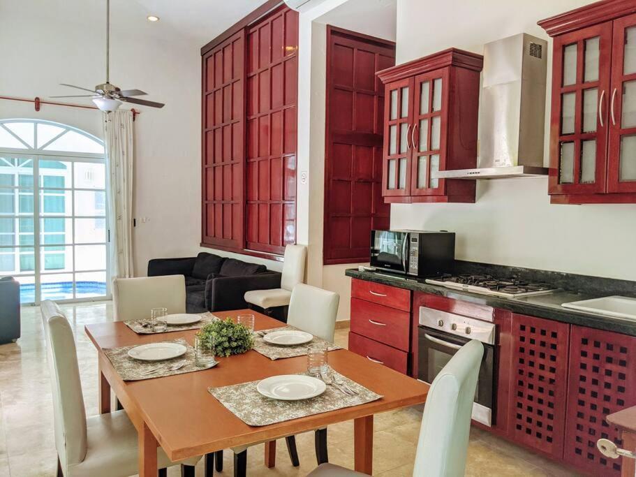 18br Up To 50guest Castillos Playacar Walk To And 5th Ave 1000mbps *