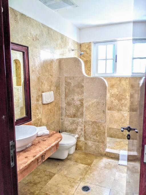 Сasa de vacaciones 18br Up To 50guest Castillos Playacar Walk To And 5th Ave 1000mbps Playa del Carmen
