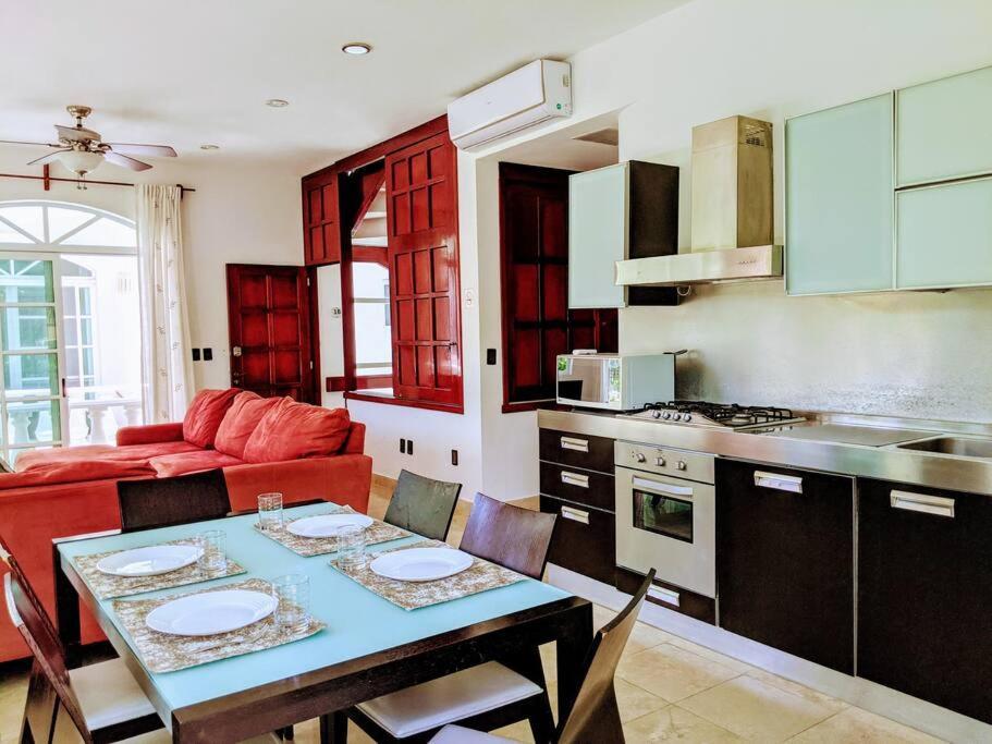 Сasa de vacaciones 18br Up To 50guest Castillos Playacar Walk To And 5th Ave 1000mbps Playa del Carmen