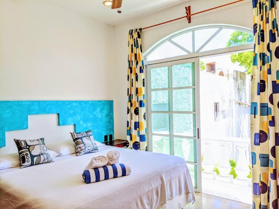 Сasa de vacaciones 18br Up To 50guest Castillos Playacar Walk To And 5th Ave 1000mbps Playa del Carmen