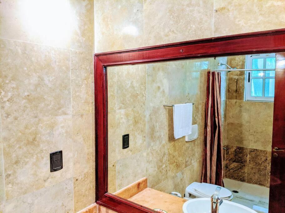 18br Up To 50guest Castillos Playacar Walk To And 5th Ave 1000mbps Сasa de vacaciones Playa del Carmen
